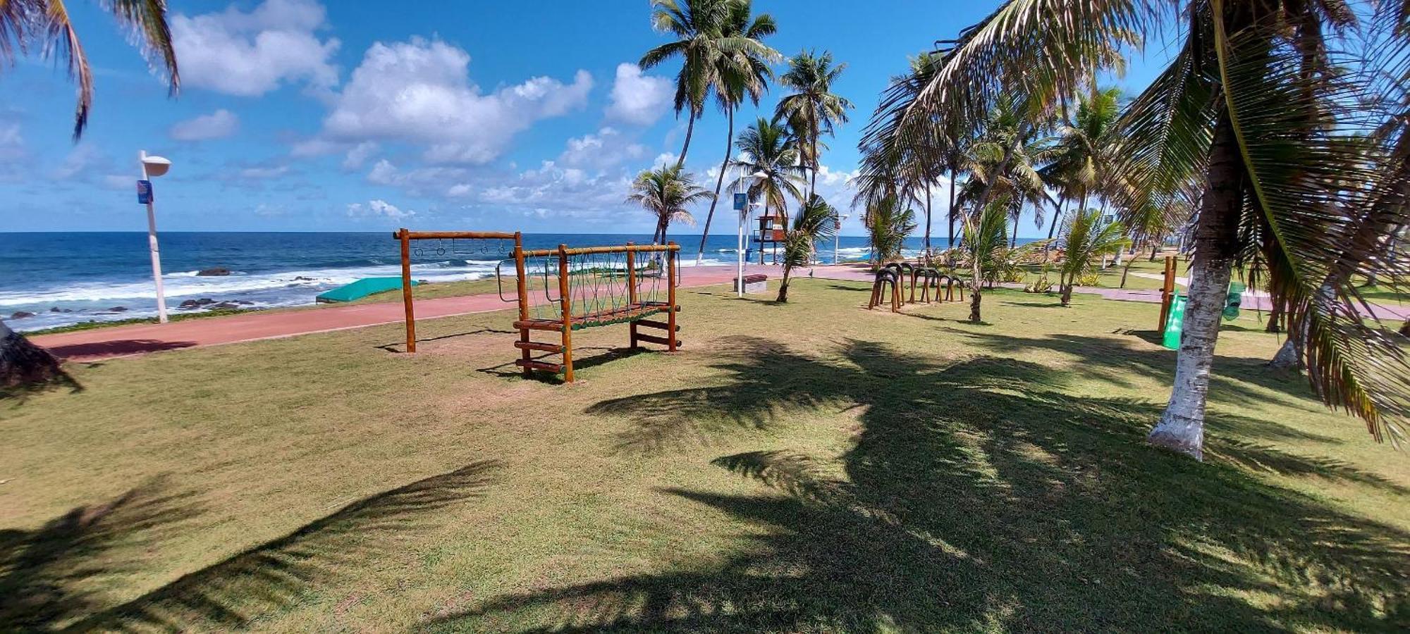 Coste0100 - Residencial Luz Das Acacias Салвадор Екстериор снимка